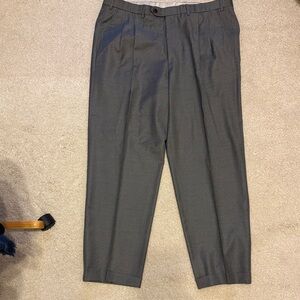 Men's Brioni Pleated Dress Pants in Charcoal Gray